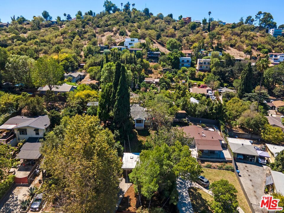 main property photo 54