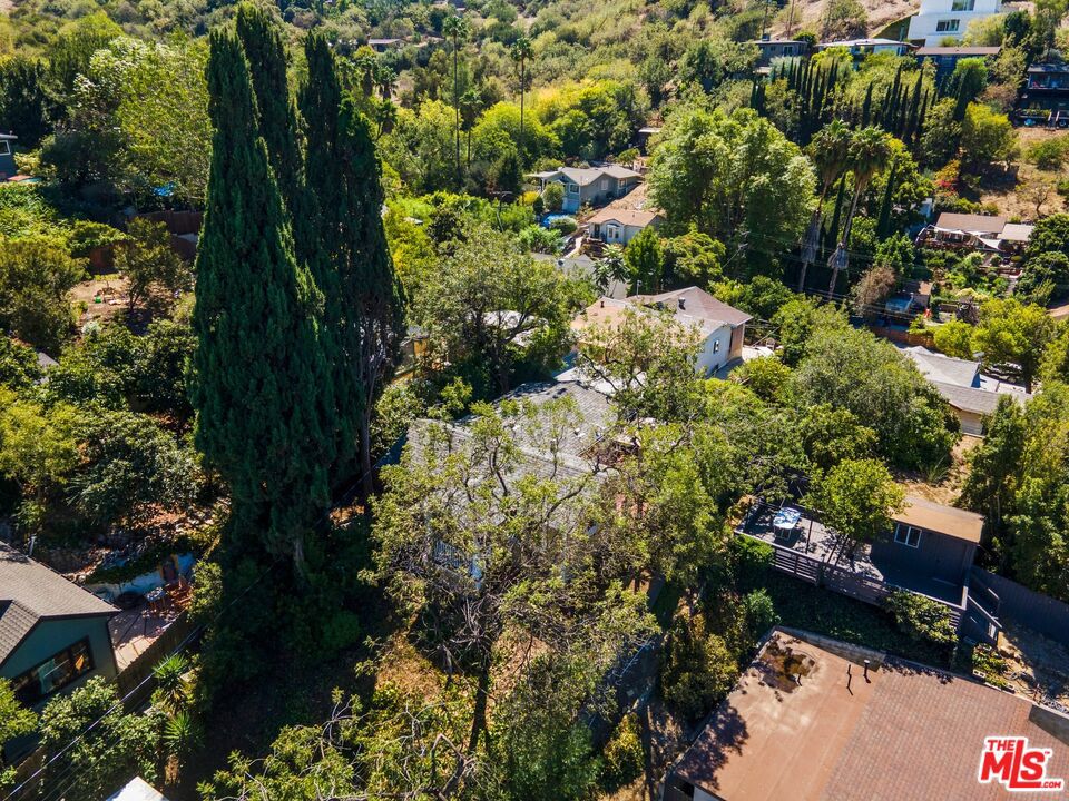 main property photo 57