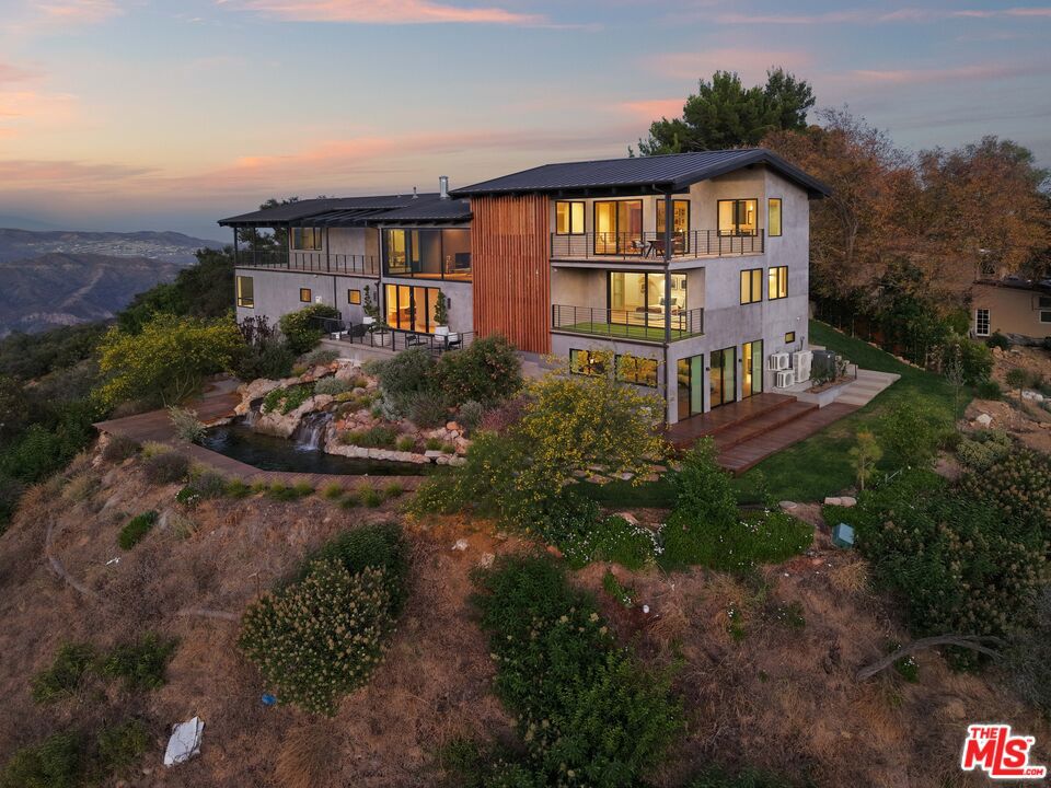 main property photo 70