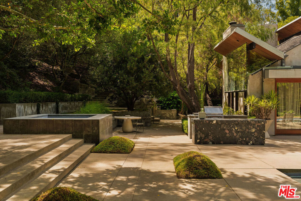 main property photo 68