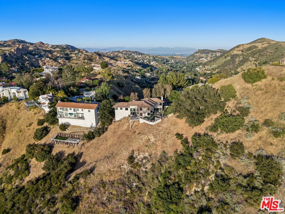 main property photo 53