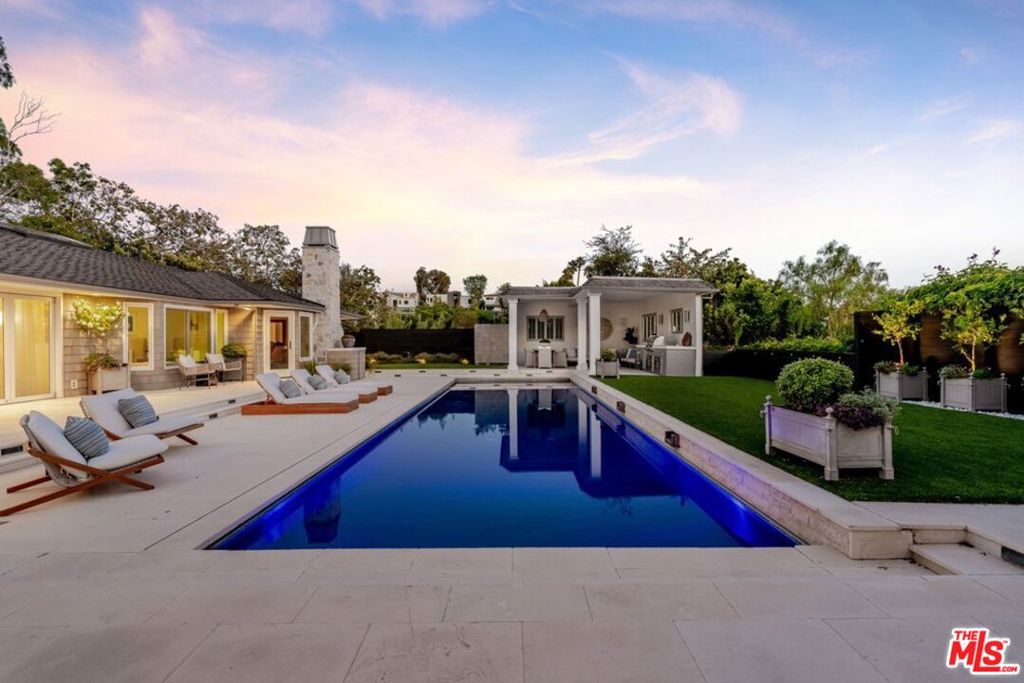 main property photo 61