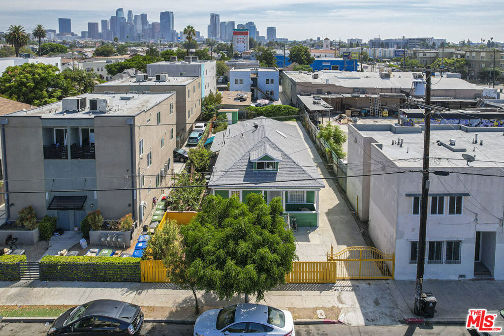 main property photo 47