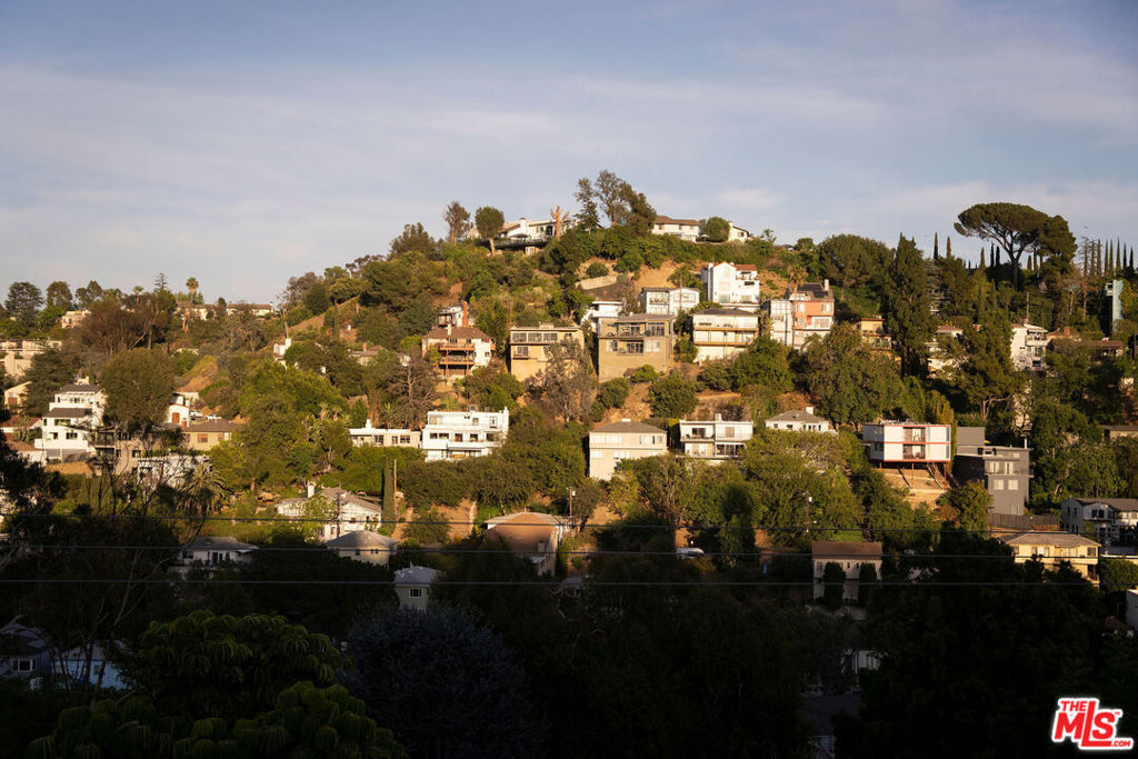 main property photo 60