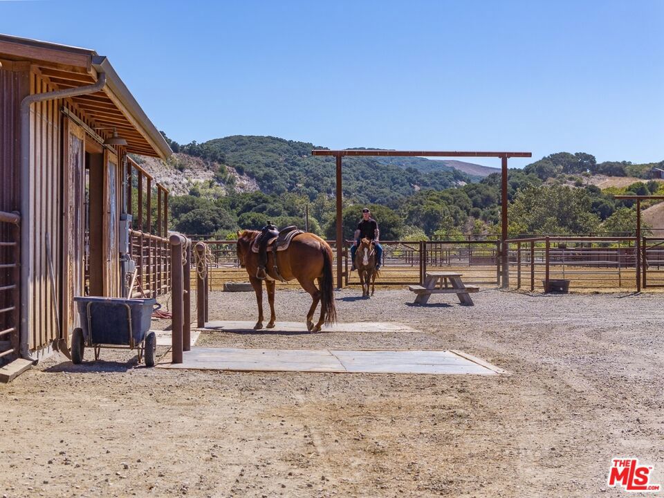 main property photo 47