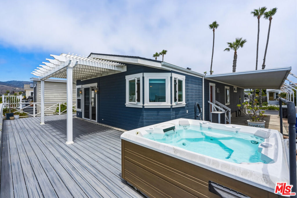 main property photo 22