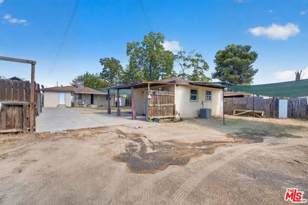 main property photo 42
