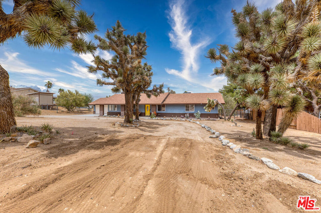 main property photo 4