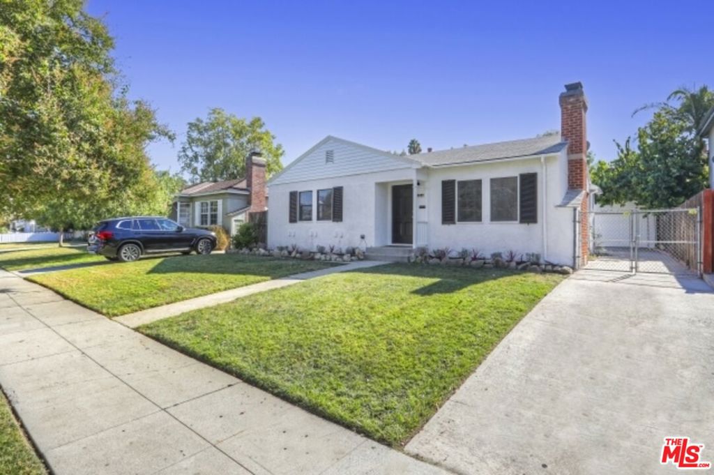 main property photo 1