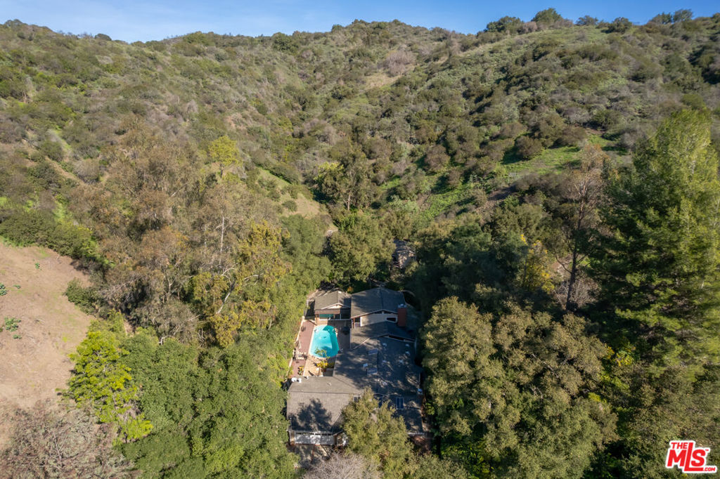 main property photo 58