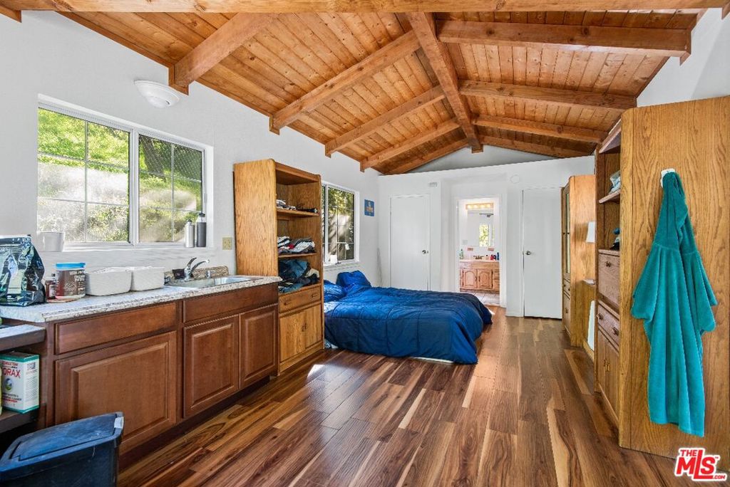 main property photo 60