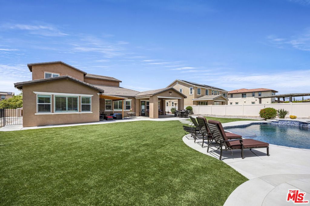 main property photo 51