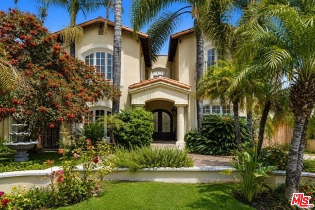 main property photo 28