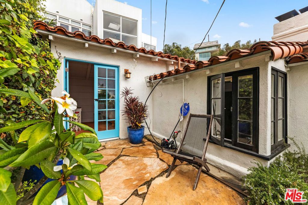 main property photo 43