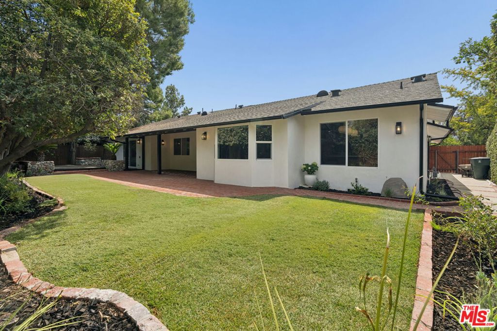 main property photo 54