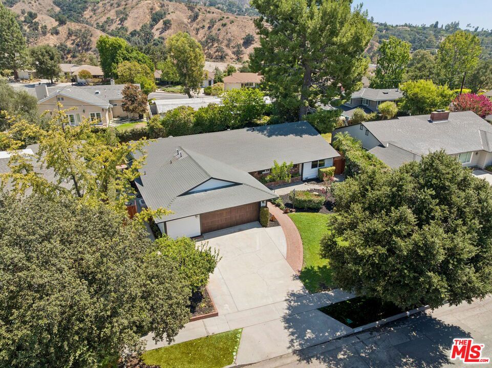 main property photo 56