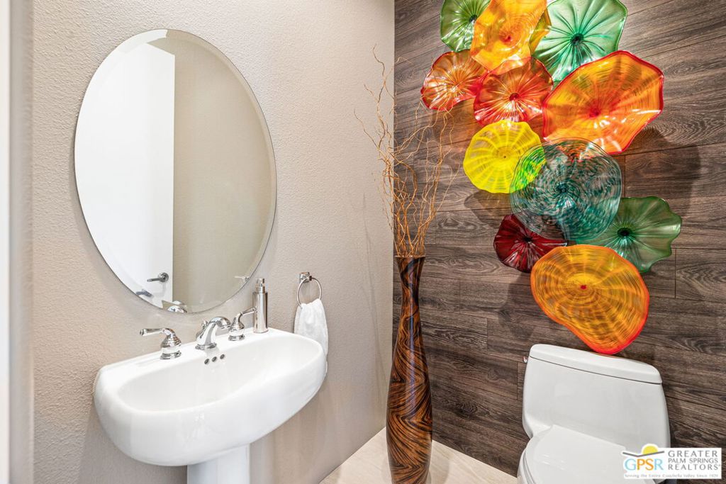 main property photo 60