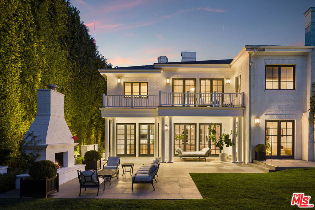 main property photo 28