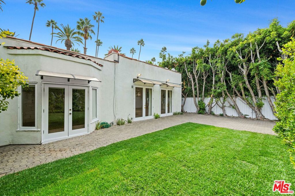 main property photo 16