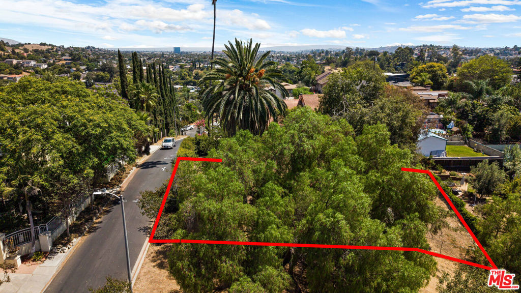 main property photo 42