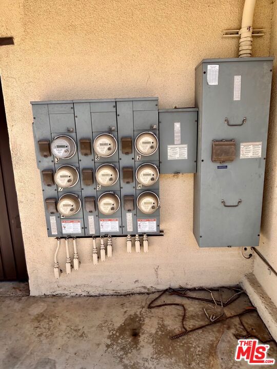main property photo 25