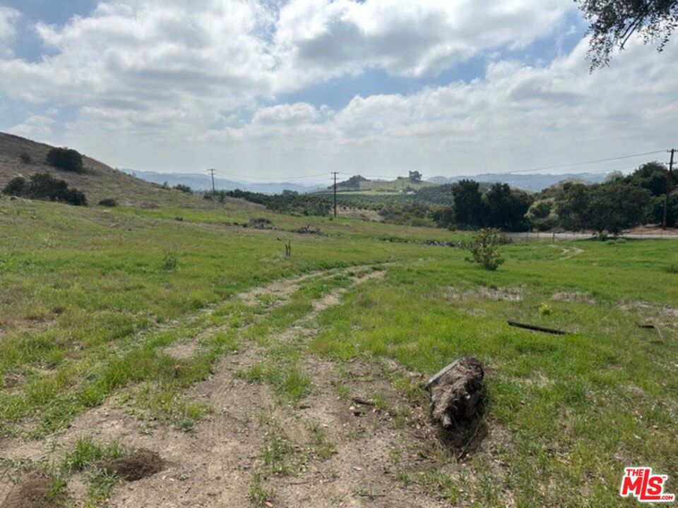main property photo 10