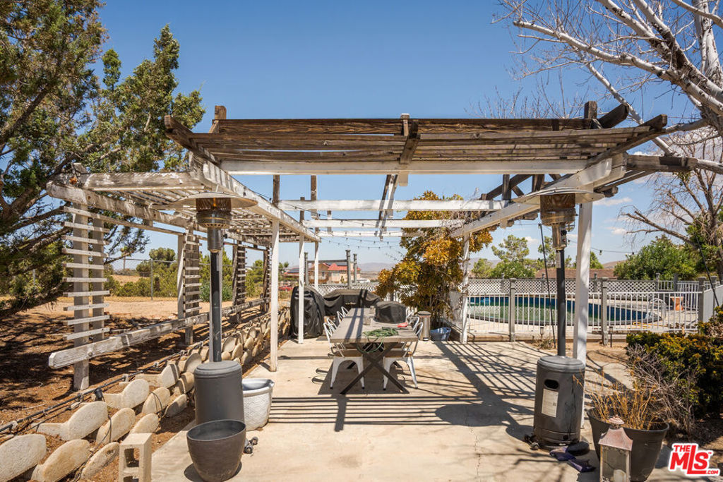 main property photo 54