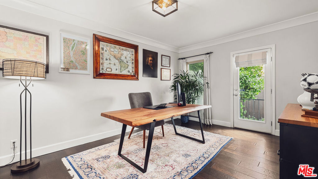 main property photo 31