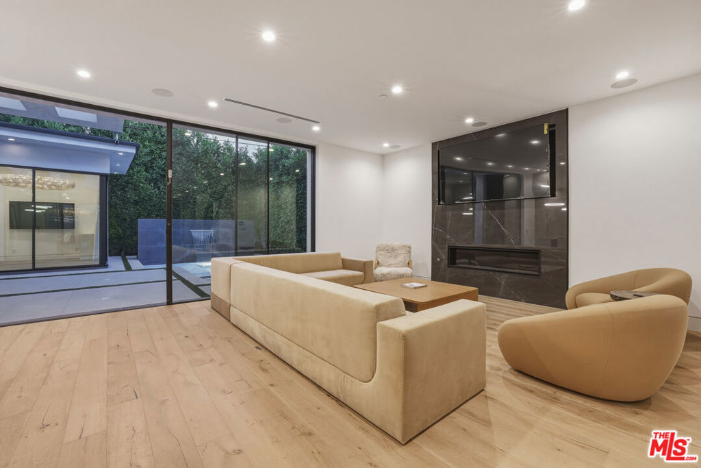 main property photo 61