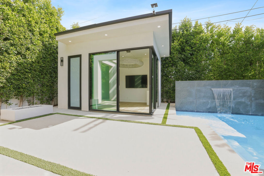 main property photo 67