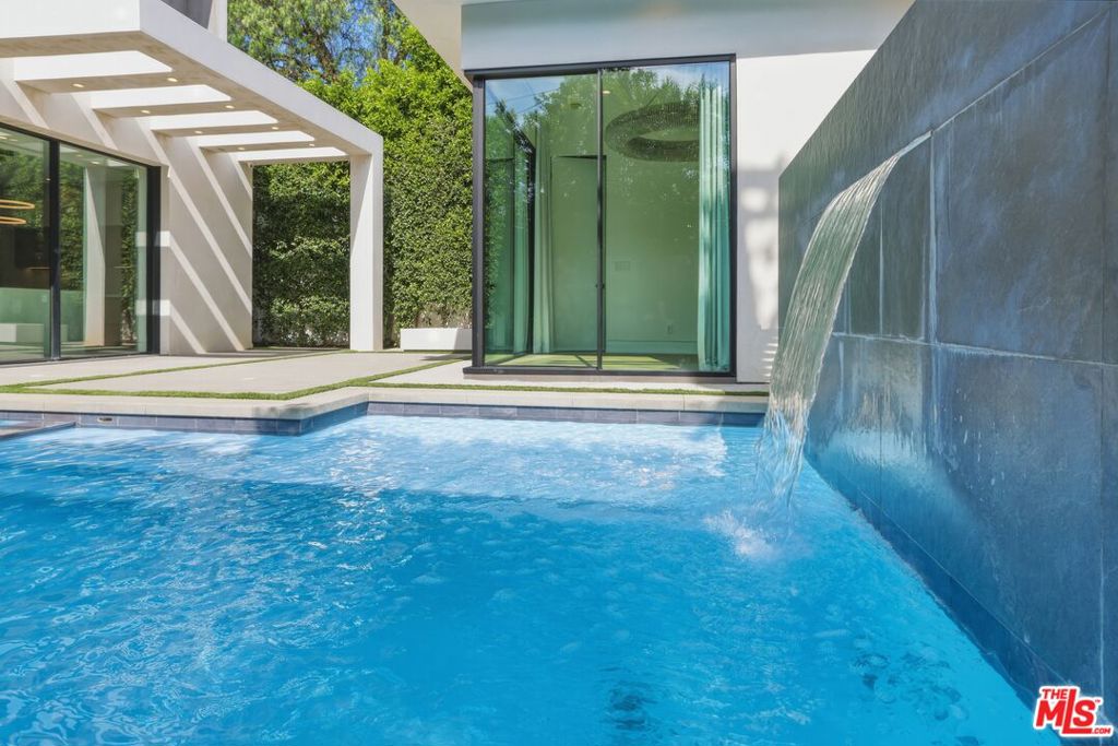 main property photo 70