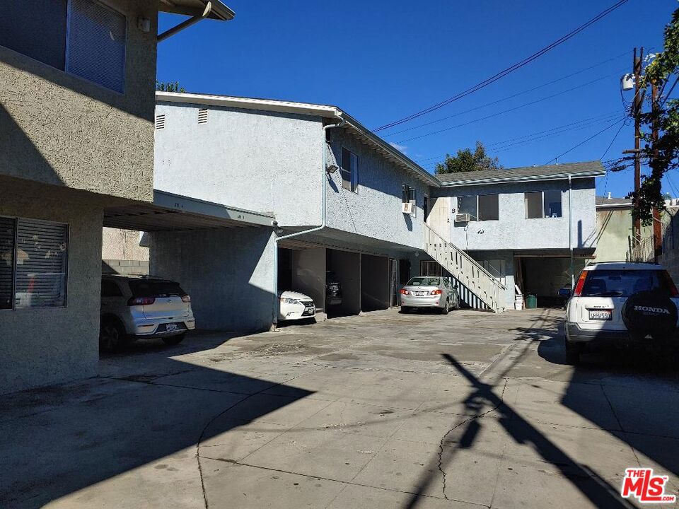 main property photo 21