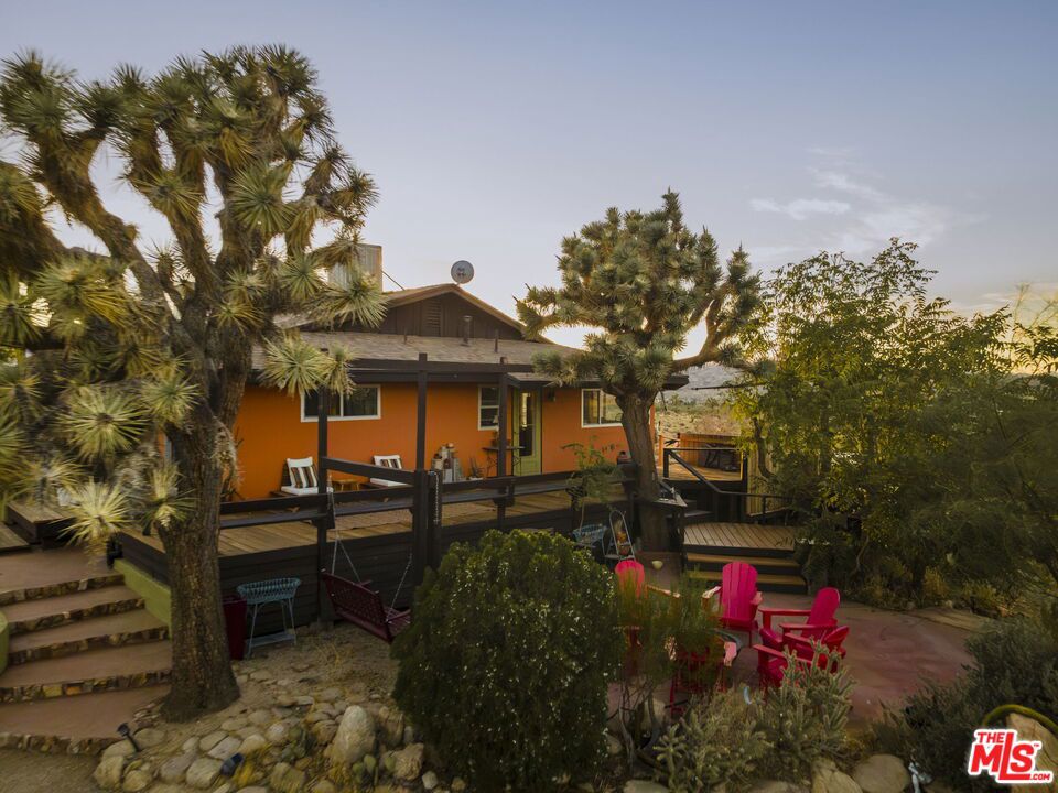 main property photo 18