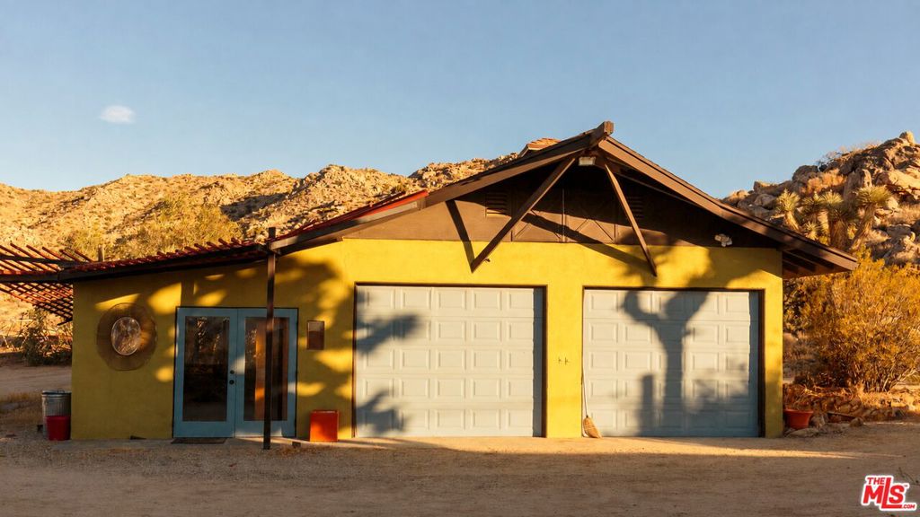 main property photo 26