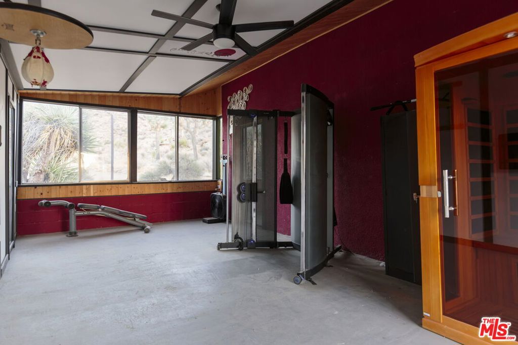 main property photo 27