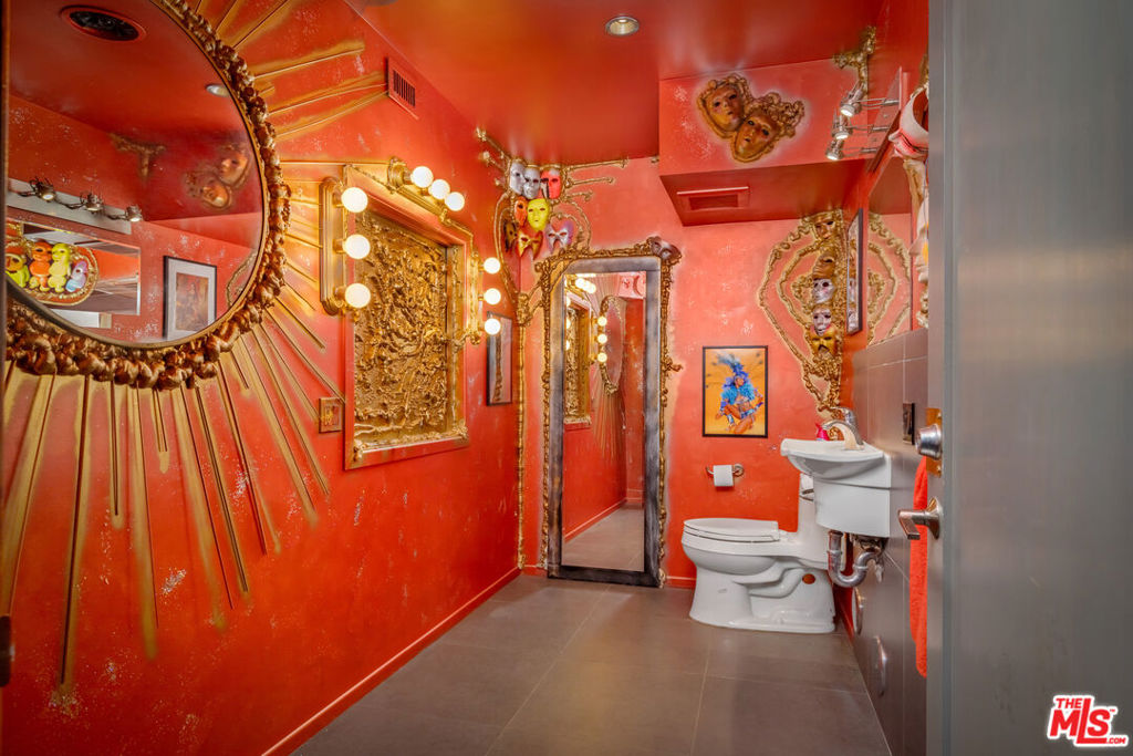 main property photo 58