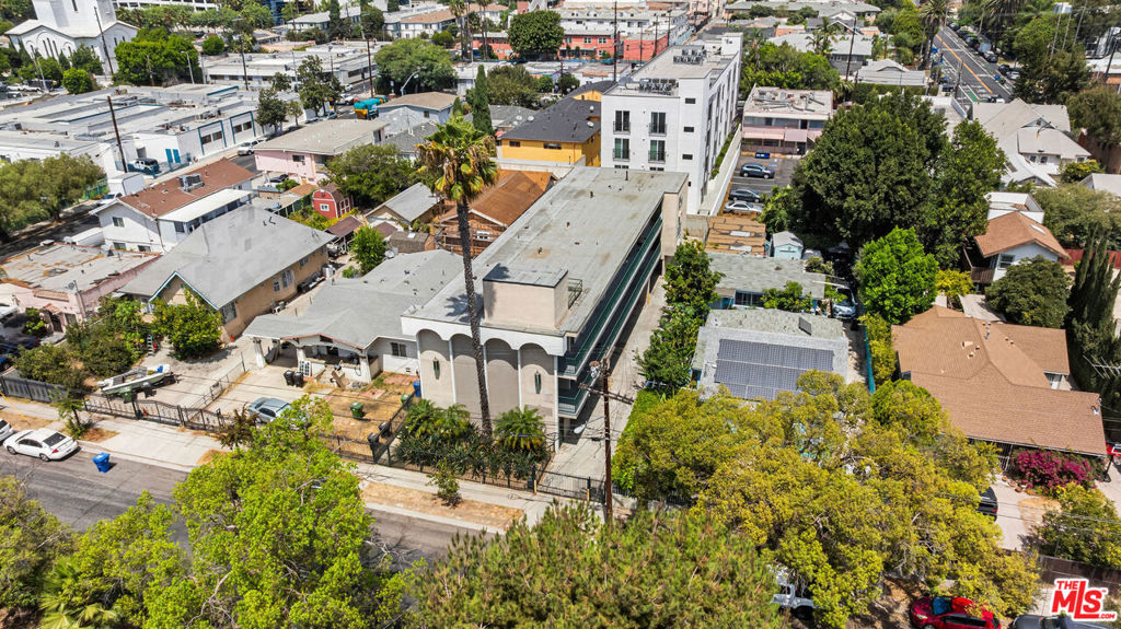 main property photo 15