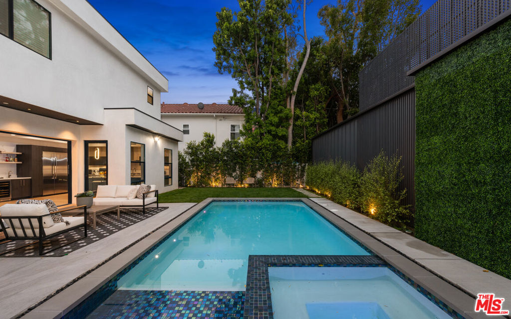 main property photo 47