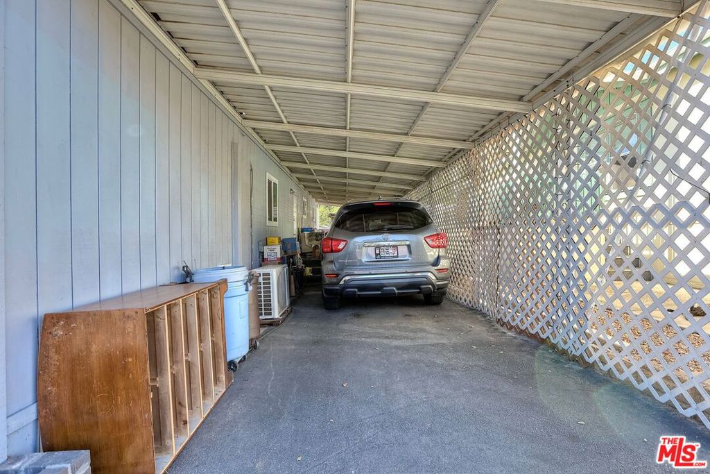 main property photo 59