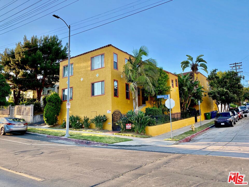 main property photo 23
