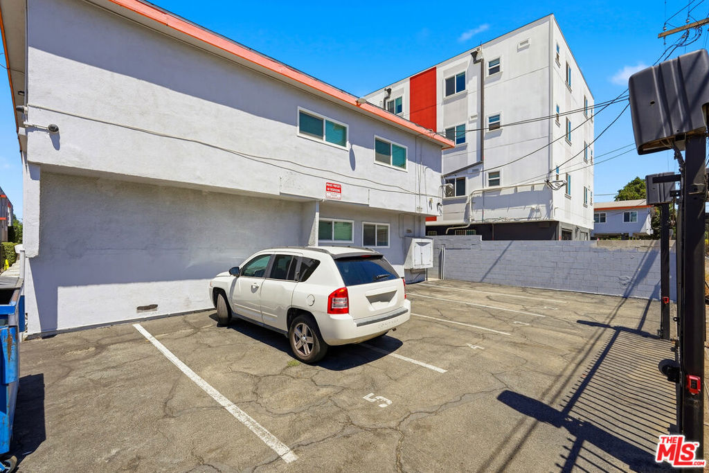 main property photo 46
