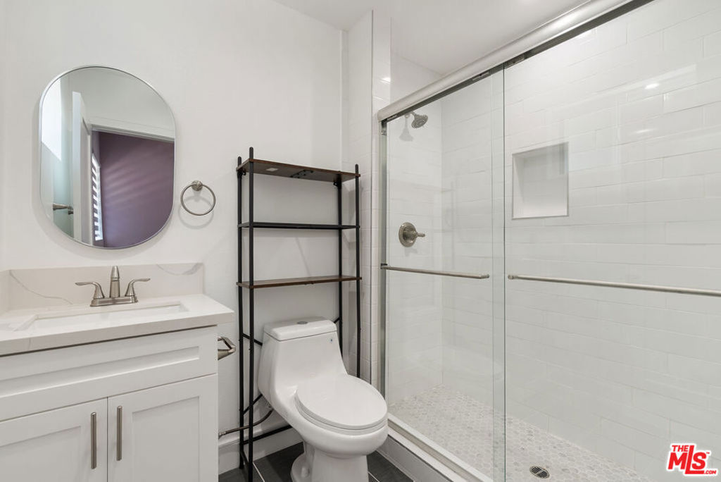 main property photo 66
