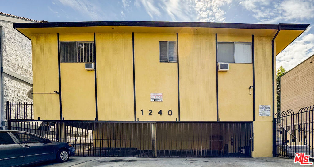main property photo 15