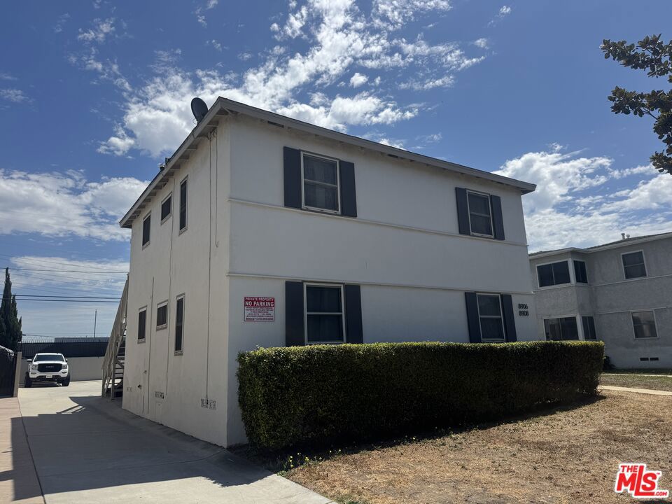 main property photo 2