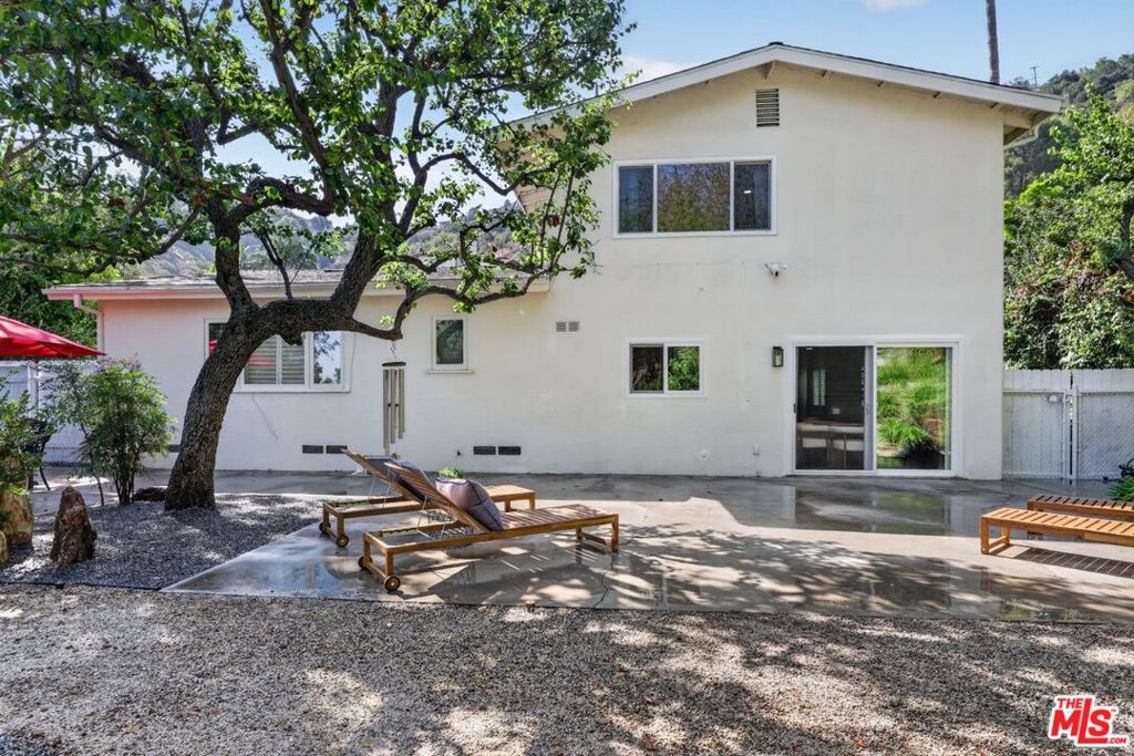 main property photo 59