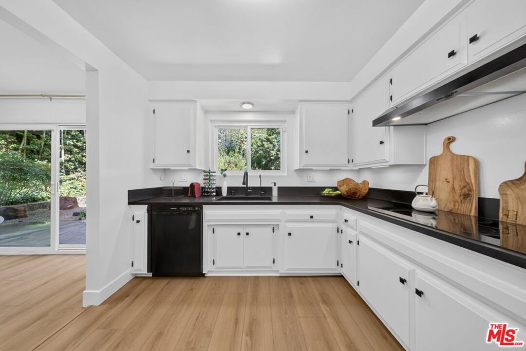 main property photo 68