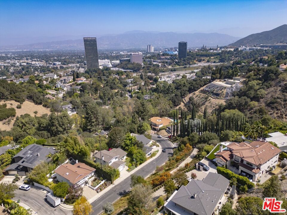 main property photo 69