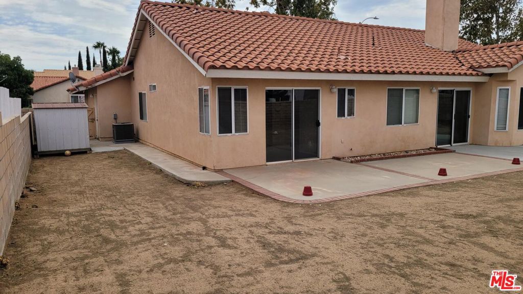 main property photo 26
