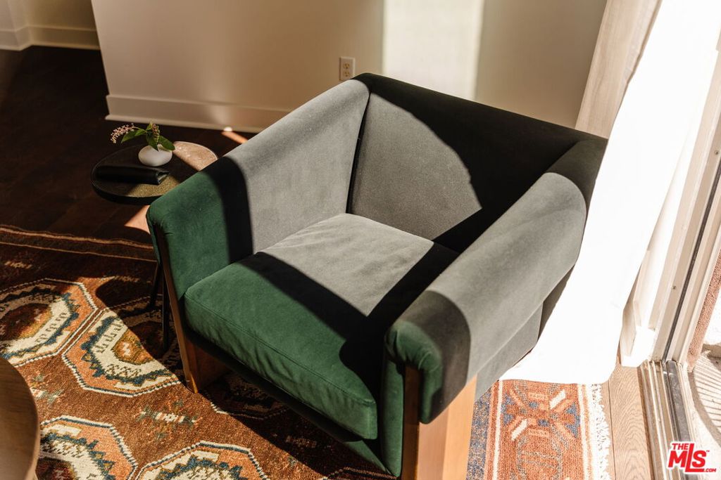 main property photo 60