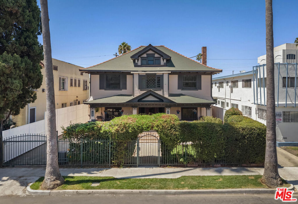 main property photo 1